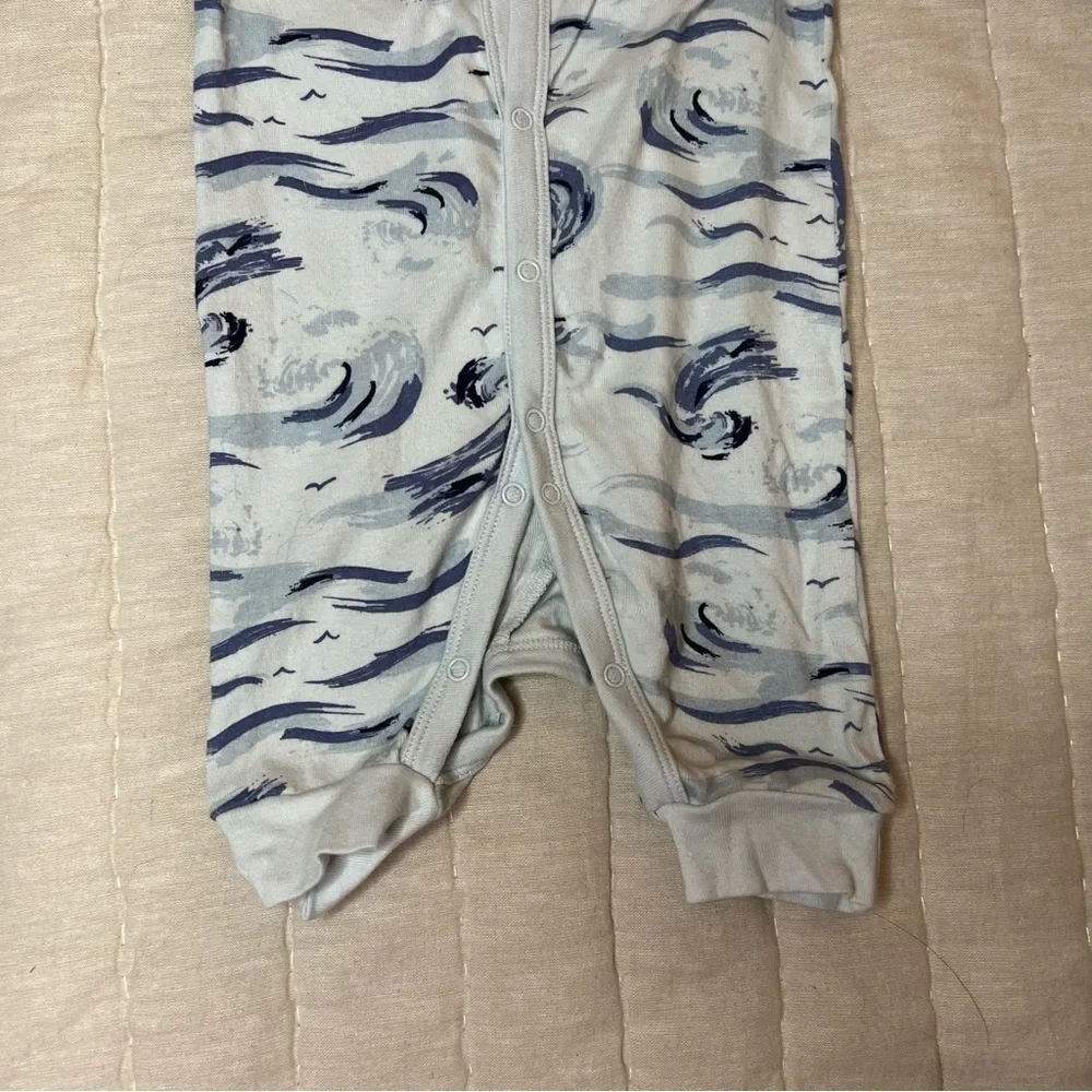 Modern Moments Infant Boys Blue Waves Snap front Knit Sleeper Pajamas 0-3 Months